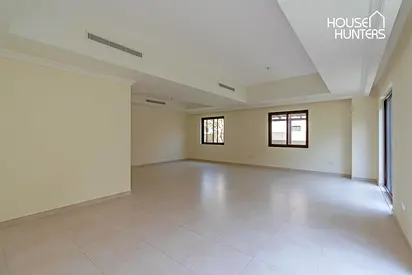 Single raw | Vacant | Type 2 | 3 Bedrooms