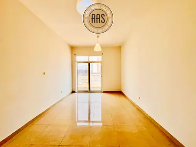 IN 6 cheques Spacious Studio for Rent | only for family!