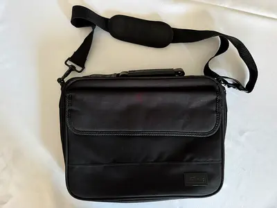 Targus Classic Clamshell Laptop Bag - Black