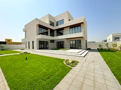 Spacious 5-BR|Majlis  Maids Room| Garden