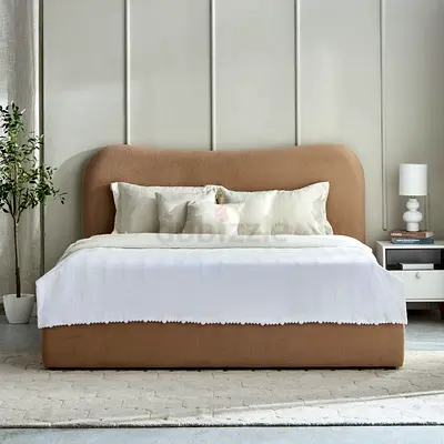 Stylish Brand new Queen size bed including medical mattress good Quality Queen bed storage
