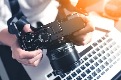 FREELANCE PHOTOGRAPHY FREELANCE