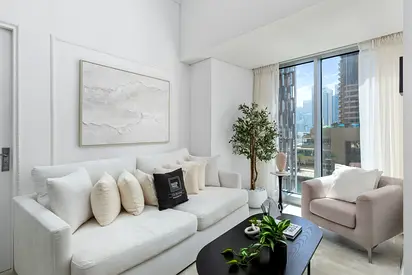 Maison Privee - Sleek Stay in Dubai Marina’s Famous Twisting Tower