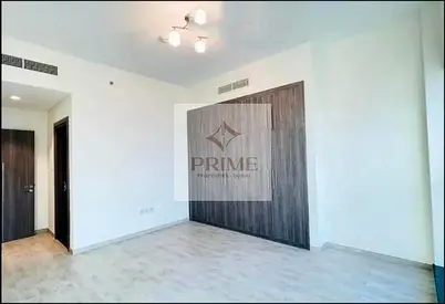 Pool View | High Floor | Tenanted