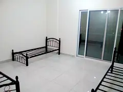 Sweet room attached bath with balcony for executive bachelors oppst to Al Qusais plaza Damascus Road