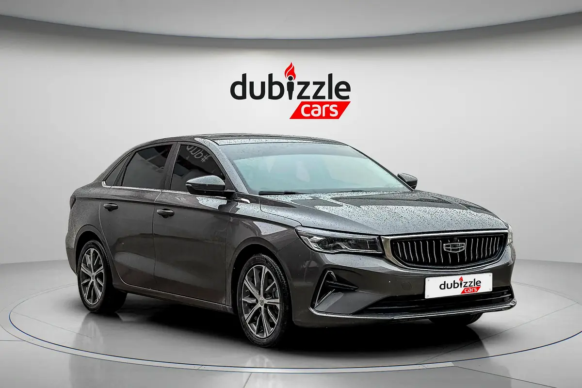 Geely Emgrand 2026 — photo 1 of 15