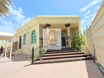 Spacious 3Bedrooms + 2 Majlis || Maid Room || 4 Washrooms || 4 Parking ||In Darari Sharjah