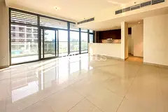 Rare 2 Bed Corner | Best Layout | Pool Park Views