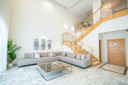 Luxury Penthouse | Vacant | Sea View