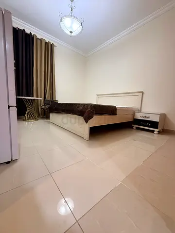 Ready to move master room very near to DIC metro Tcom