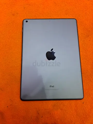 Apple iPad 6th generation 100% clean