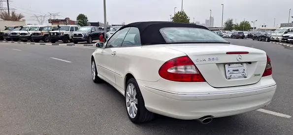 صورة 7 لـ 2009 Mercedes-BENZ CLK