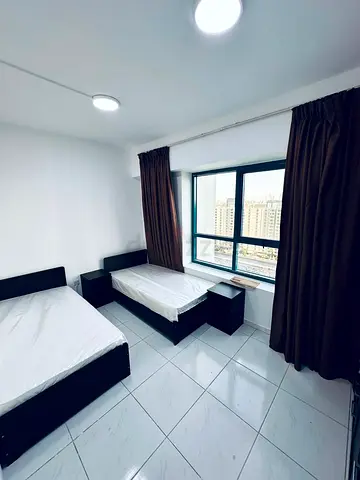 BEDSPACE FOR RUSSIAN OR PHILIPENS LADIES IN SHEKH ZAID ROOD