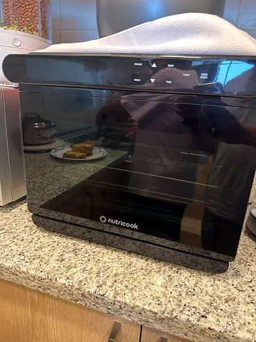 Used Nutricook digital countertop air fuel oven - great condition