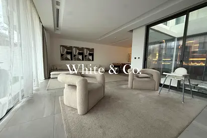AVAILABLE MAY | UNFURNISHED | PREMIUM DESIGN