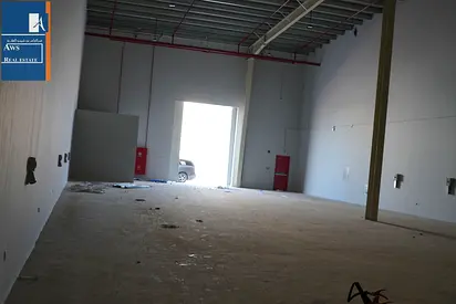 Spacious Warehouse Featuring a 100kw Power Supply