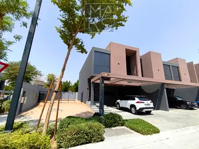 Robina 4BR Middle Townhouse – 2,665 Sqft – AED 2.7M