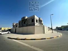 Elegant 5BHK | Unique | Spacious | Corner