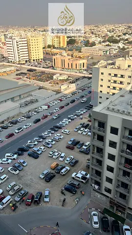 شقة مميزة للإيجار السنوي في أبراج الجاردن سيتي بمنطقة الحميدية 1، موقع استراتيجي قريب من جميع الخدمات الأساسية مثل المدارس، الأسواق، والمواصلات، مما ي