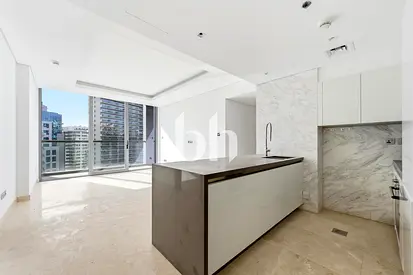 Stunning 3 Bedroom | Luxury Apartment | Vacant