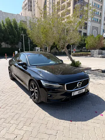 Volvo S60 2020 Gcc ( R design )