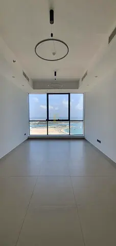 للبيع شقة غرفة وصالة وصالة في الممزر بالشارقة