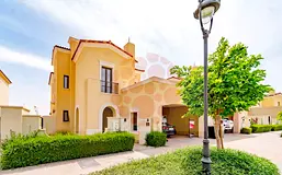 Ready 5BR Luxury Villa | Take Keys Now | No Commission Deal