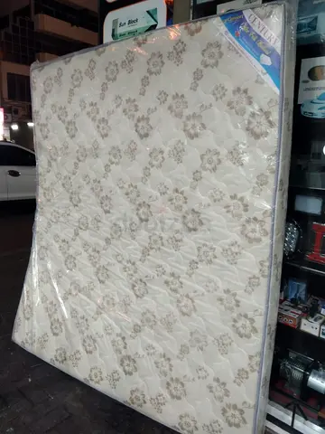 King size mattress 180x200cm.  All times delivery available