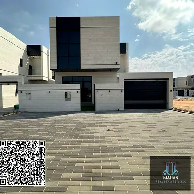Villa with a price including registration fees  free hold for all nationalities and a modern design without annual fees