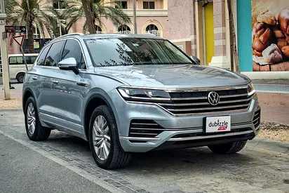 AED 2217/month | 2023 Volkswagen Touareg Atmosphere Comfortline/Highline | GCC Specs | Ref#443513