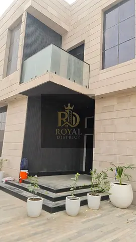 فيلا مستقلة 5غرف  فاخرة+مجلس كبير  | تشطيبات فخمة |جميع الغرف ماستر | غرفة خامة +غرفة تخزين| تملك حر