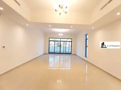 LAVISH & SPACIOUS 5BR VILLA | HUGE LAYOUT | MODREN DESIGN | NEARBY PARK