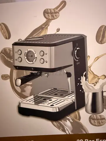 Semi-automatic Espresso Machine with Steam Wand - Used, Good Condition