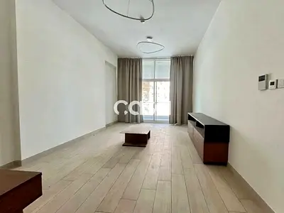 Vacant | Low Floor | Spacious Layout