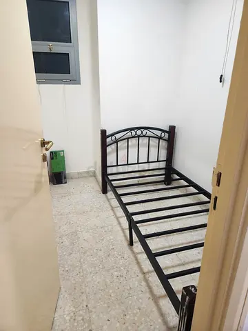 Fully furnished accommodation available for a Male/Female Bachelor/Couple