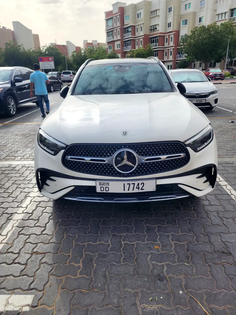 Mercedes-Benz GLC-Class 2024 — photo 1 of 9