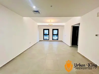 CREEK VIEW / CLOSE KITCHEN / ALL AMENITIES