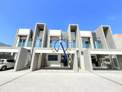 BRANDNEW |SPACIOUS | PRIME LOCATION | NEAR SCHOOL