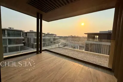 INDEPENDENT VILLA | VACANT | AREA SPECIALIST