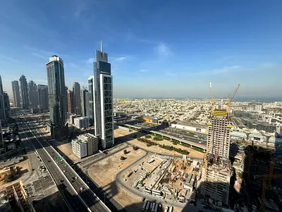 Exclusive|High Floor|Larger Layout|Notice Served