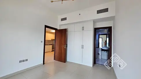 Prime Location | 1 BR Apartment | Ready Move in