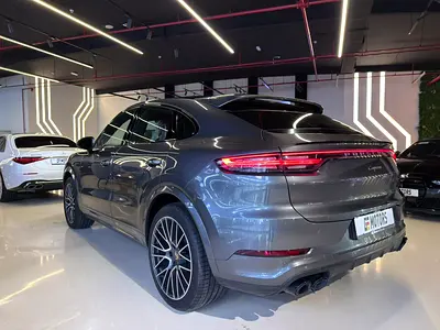 2023 Porsche CAYENNE photo 6