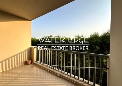 Large Immaculate Condition Golf Course Facing