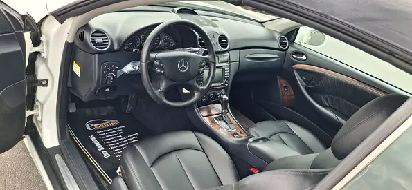 صورة 13 لـ 2009 Mercedes-BENZ CLK