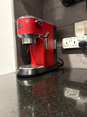 DeLonghi Espresso Maker