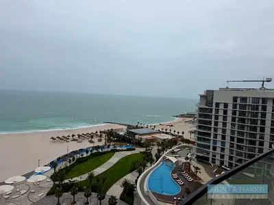 2 Bedroom plus Maid's Room for Rent in Mina Al Arab - Modern Living