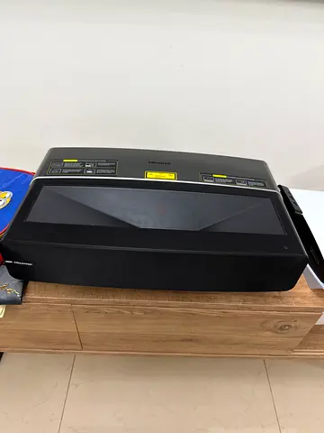 Hisense Laser Projecter 4K 120”