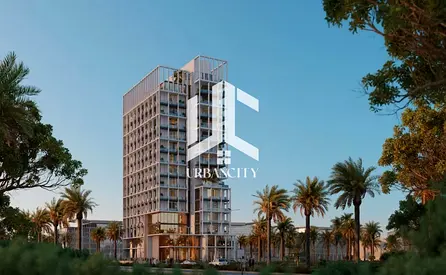 Modern Waterfront Apartment with balconies & open-plan living