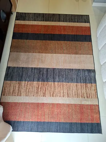 Stripped carpet