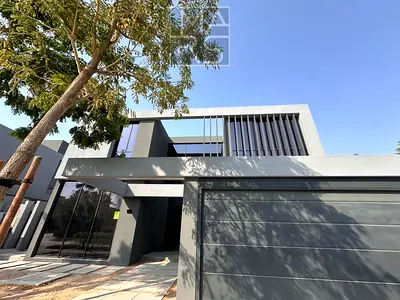 فيلا فاخرة من 4 غرف نوم مع مسبح خاص | سارو - 5350 قدم مربع | 5.3 مليون درهم إماراتي